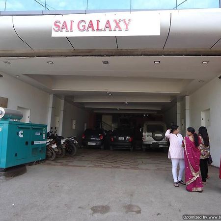 Hotel Sai Galaxy Inn Ширді Екстер'єр фото