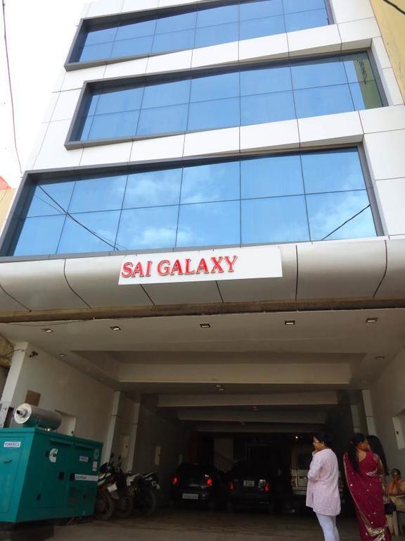 Hotel Sai Galaxy Inn Ширді Екстер'єр фото